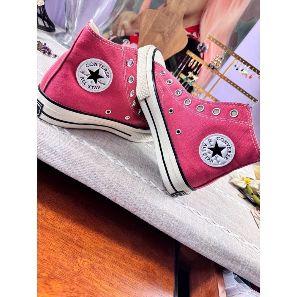 Converse Chuck Taylor All Star High Top Sneakers